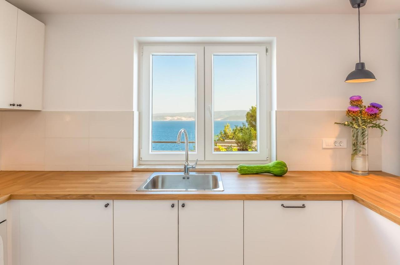 Adris Apartments Оміш Екстер'єр фото